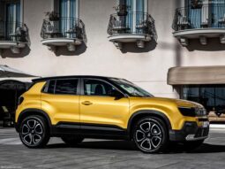 Jeep Avenger Longitude pieno