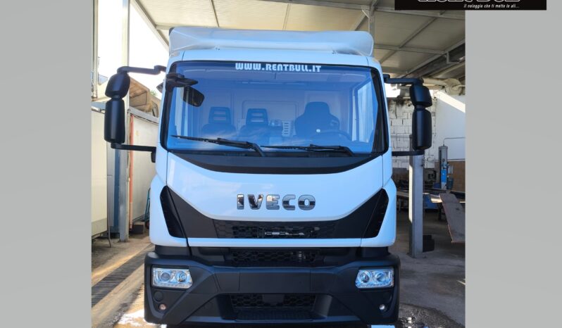 IVECO EUROCARGO 120E22 FURGONE IN PLAYWOOD CON PEDANA VERTICALE [RIF: 2026] pieno