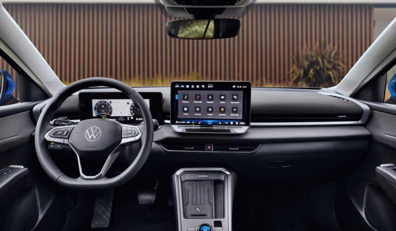 Volkswagen T-Roc pieno